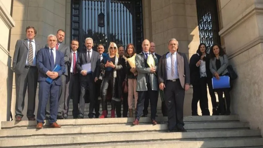 Ministros de Economía y fiscales de Estado se reunirán tras fallo el fallo de la Corte Ministros de Economía y fiscales de Estado se reunirán tras fallo el fallo de la Corte