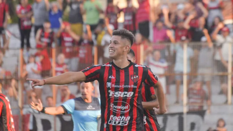 Patronato goleó a Alvarado y festejó por primera vez desde su vuelta a la Primera Nacional