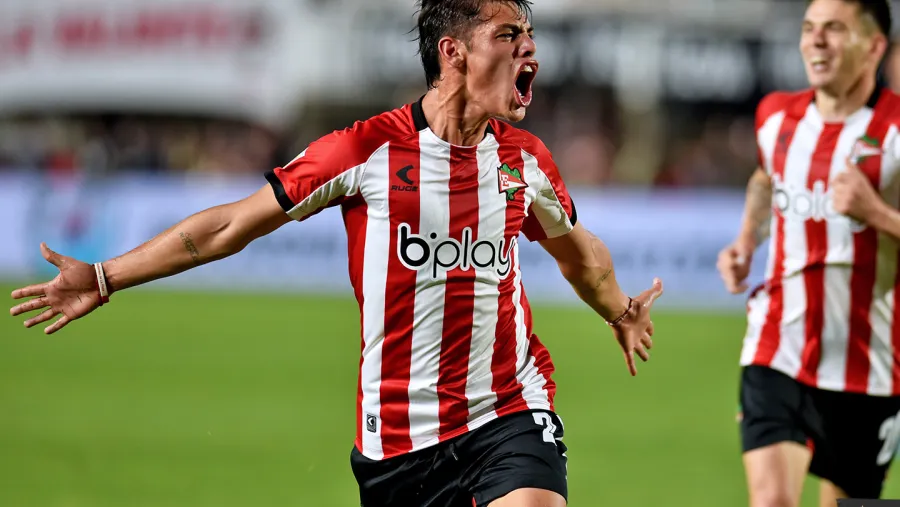 Estudiantes venció a Tigre y quedó a un paso de la clasificación a cuartos de final