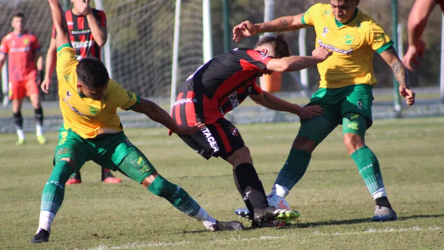 Patronato perdió con el líder y terminó último en su zona el torneo de Reserva