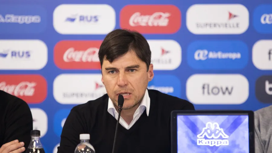 Medina palpitó su debut ante Patronato: “Quiero un Vélez que compita en cualquier cancha” Medina palpitó su debut ante Patronato: “Quiero un Vélez que compita en cualquier cancha”