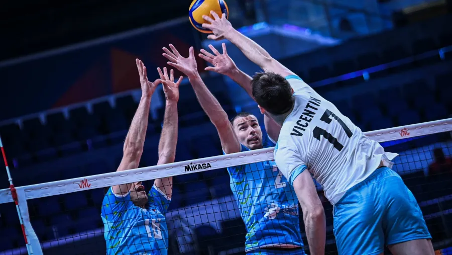 Vóley: Argentina no pudo con Eslovenia a pesar del aporte goleador del paranaense Vicentín