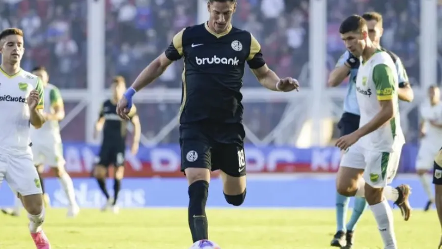 San Lorenzo y Defensa y Justicia empataron sin goles y el beneficiado fue el líder River