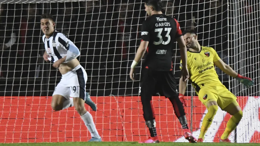 Libertadores: Talleres ganó en Santa Fe, eliminó a Colón y por primera vez pasó a cuartos Libertadores: Talleres ganó en Santa Fe, eliminó a Colón y por primera vez pasó a cuartos