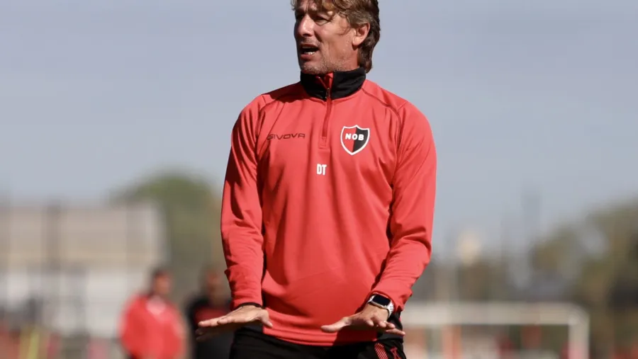 “Martino no perderá nunca el sentido de pertenencia con Newell’s”, afirmó Heinze