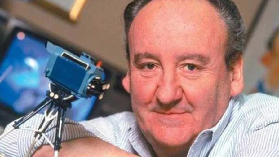Héctor Ricardo García, creador de Crónica y Crónica TV, falleció hoy a los 86 años. Héctor Ricardo García, creador de Crónica y Crónica TV, falleció hoy a los 86 años.
