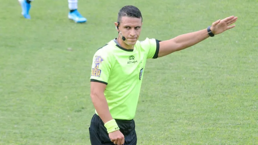 Andrés Gariano será el réferi para la visita de Patronato a Estudiantes de La Plata Andrés Gariano será el réferi para la visita de Patronato a Estudiantes de La Plata