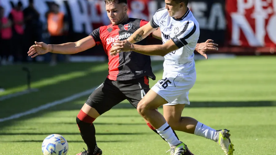 Fútbol: Central Córdoba reaccionó en Rosario y se lo dio vuelta a Newell’s