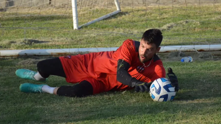 “Creo que vamos a dar que hablar en este torneo”, indicó Julio Salvá