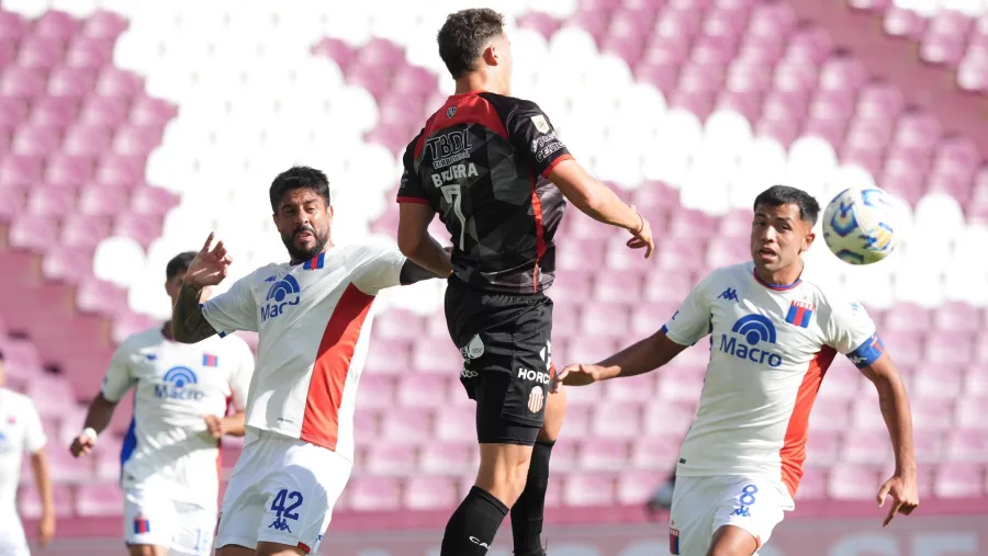 Fútbol: Barracas Central y Tigre igualaron con el marcador en silencio