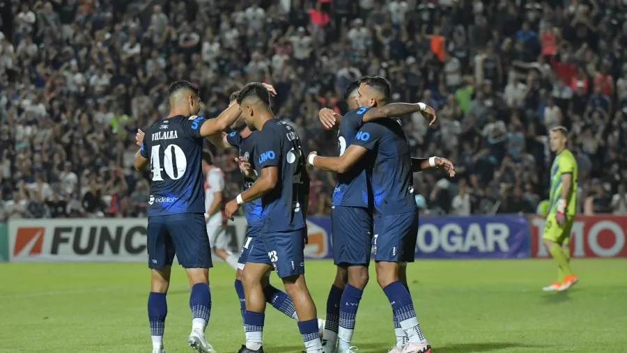 Independiente Rivadavia venció a Tigre y sigue de racha en la Liga Profesional