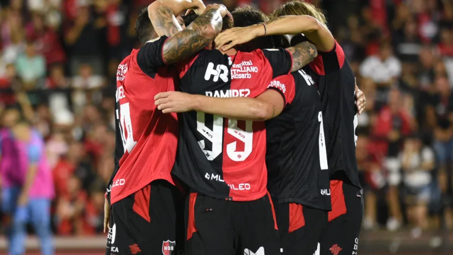 Newell’s hizo su estreno en Rosario y le ganó a Belgrano para seguir como líder