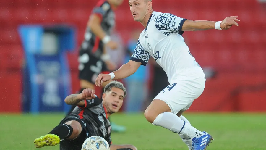 Barracas Central e Independiente quedaron a mano en un duelo caliente y con polémicas