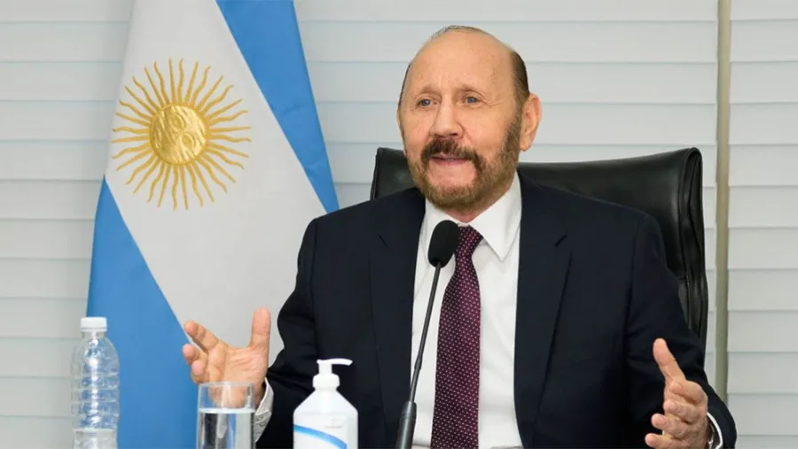 Con 34 años en el poder, los formoseños nunca pudieron conocer su patrimonio ni su sueldo. Con 34 años en el poder, los formoseños nunca pudieron conocer su patrimonio ni su sueldo.