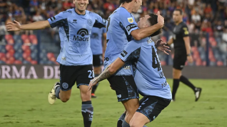 Fútbol: Belgrano goleó a Tigre en el estreno de su nuevo director técnico