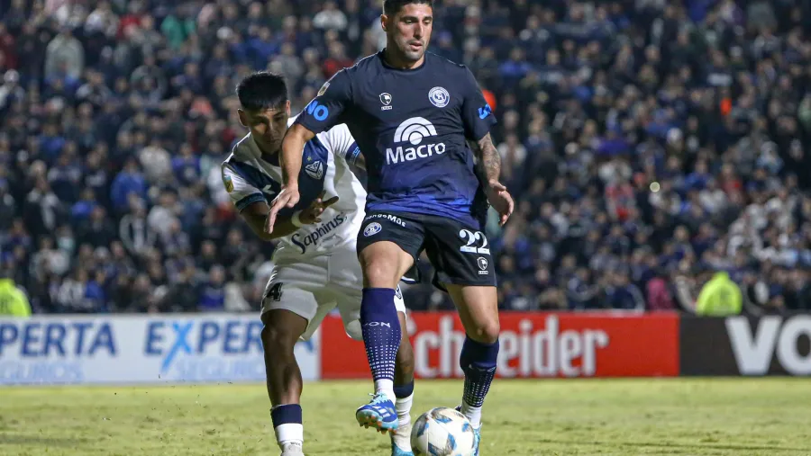 Un triunfo en Mendoza le valió a Vélez la clasificación en la Copa de la Liga Profesional