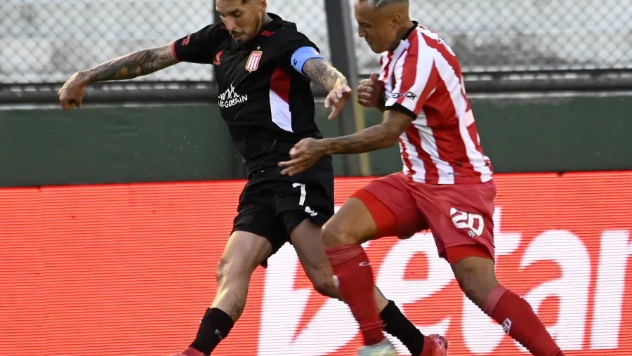 Barracas Central venció agónicamente a Estudiantes de La Plata