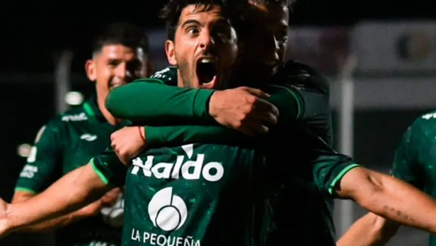 Sarmiento de Junín derrotó a Arsenal pero ambos siguen en zona de descenso
