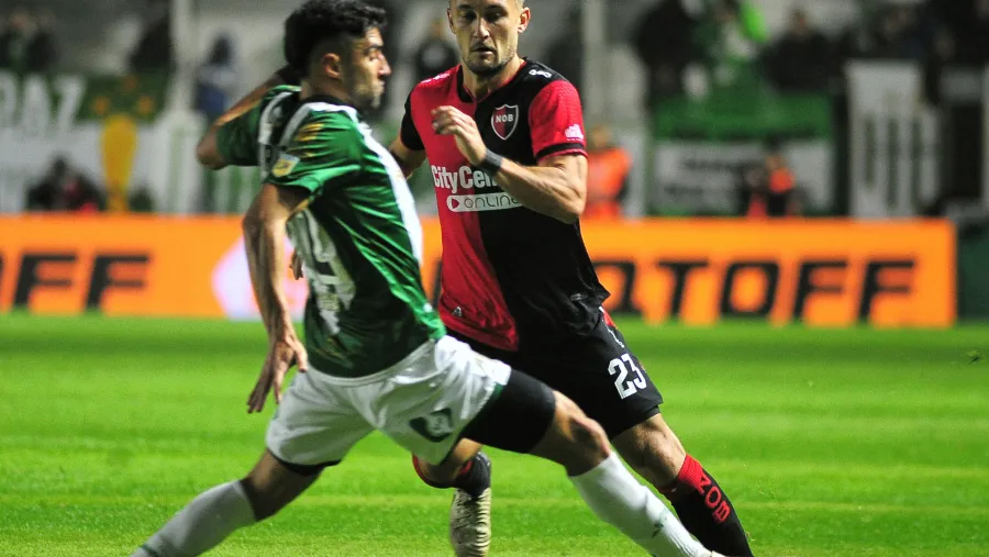 Fútbol: Banfield superó a Newells en un partido marcado por los penales