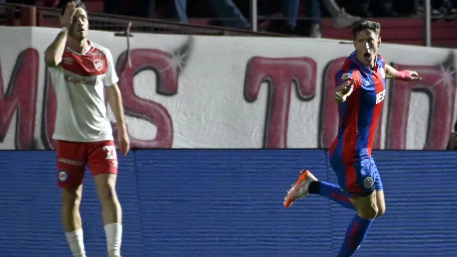 San Lorenzo le ganó por penales a Argentinos Juniors y se clasificó semifinalista San Lorenzo le ganó por penales a Argentinos Juniors y se clasificó semifinalista