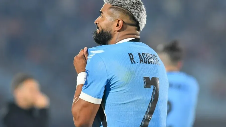 Fútbol: Uruguay le ganó a Venezuela y quedó a un paso del próximo Mundial