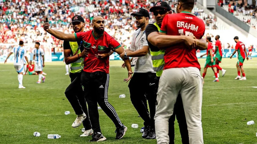 FIFA investiga los incidentes en el partido de Argentina y Marruecos en París 2024