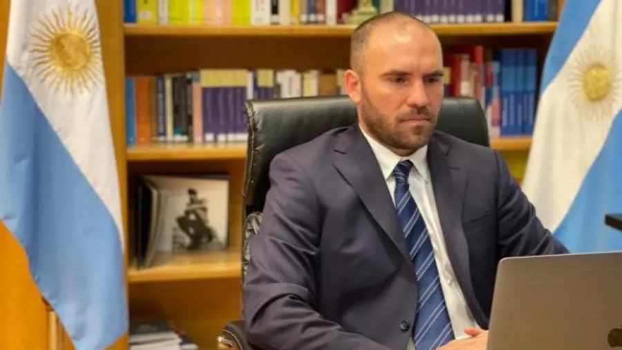 Guzmán viajará a Rusia para acelerar la producción de Sputnik V en Argentina