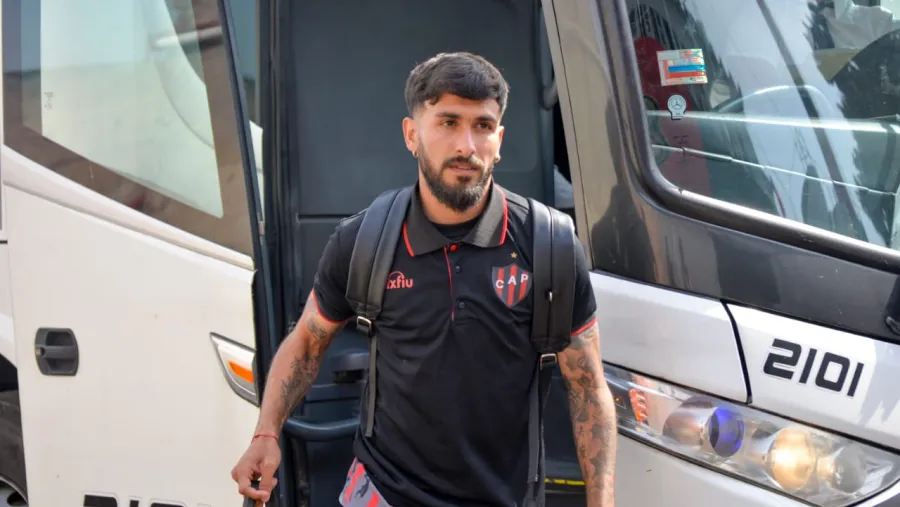 A pedido de los jugadores, Patronato viajará en avión hacia Puerto Madryn