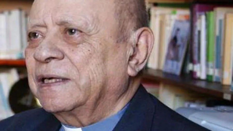 “La Iglesia debe meterse en política”, dijo alguna vez el obispo emérito de Viedma, uno de los pocos miembros de la jerarquía eclesiástica que denunció al terrorismo de Estado.