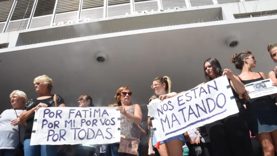 reclamo por Fátima Acevedo (Foto: ANALISIS)
