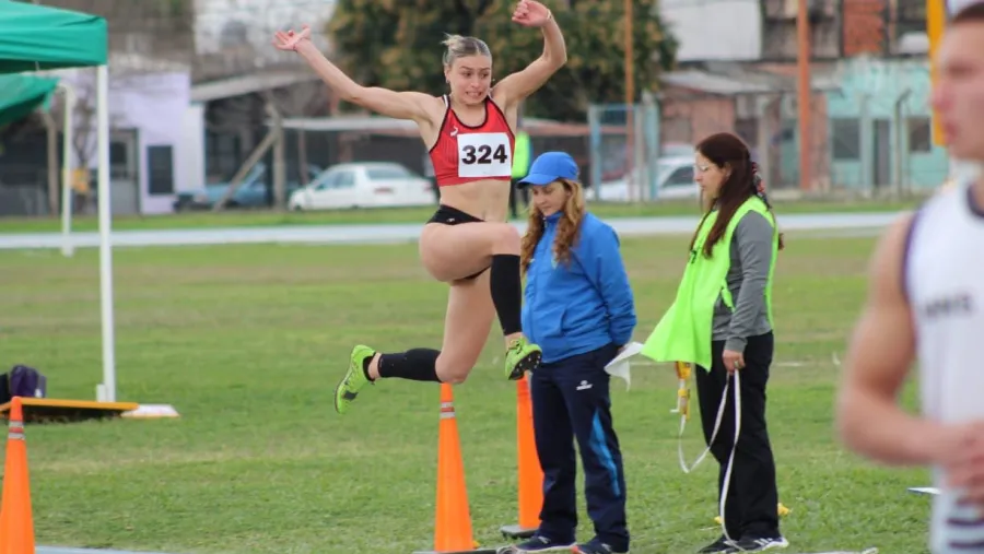 La atleta entrerriana Victoria Zanolli concluyó cuarta en el Panamericano U20