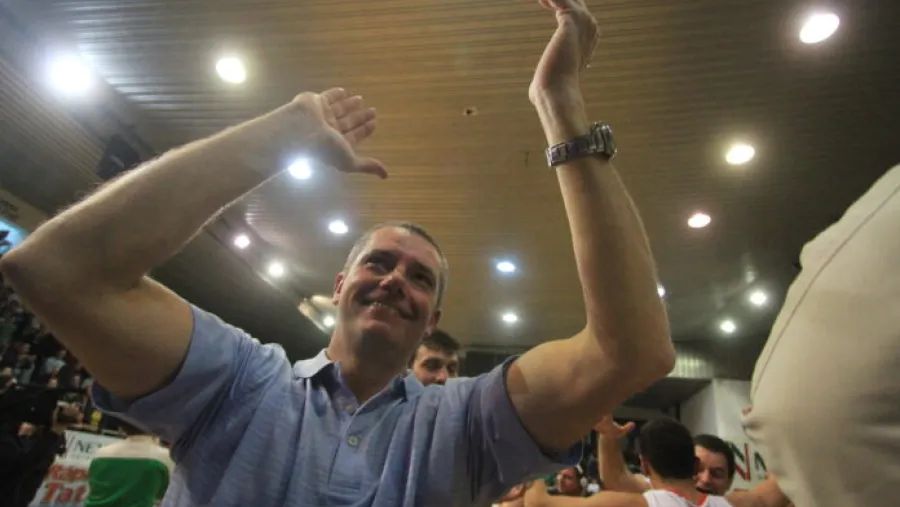 Gustavo “Flaco” Agasse será el entrenador de Talleres en el torneo de la APB