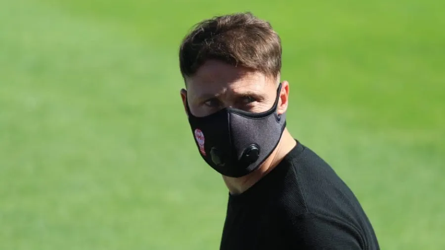 Fútbol: Israel Damonte dirigirá por última vez a Huracán el sábado frente a Patronato