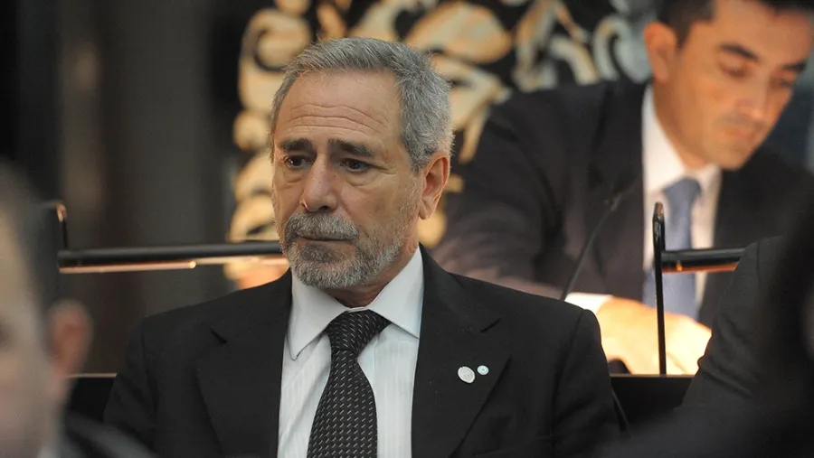 Ricardo Jaime. Ricardo Jaime.