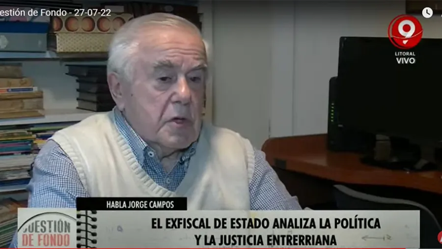 Jorge Campos: “Lamentablemente, hay gente que habla de las responsabilidades, pero no les gusta someterse al control de sus responsabilidades”. Jorge Campos: “Lamentablemente, hay gente que habla de las responsabilidades, pero no les gusta someterse al control de sus responsabilidades”.