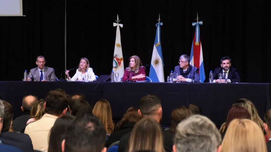 Realizaron la 1° Jornada de Actualización sobre Régimen Municipal en Paraná