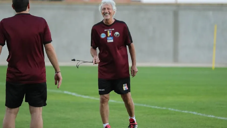 El entrerriano José Pekerman debuta al frente de la selección venezolana El entrerriano José Pekerman debuta al frente de la selección venezolana
