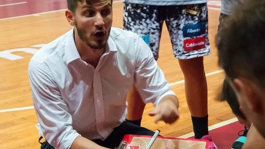 Juan Varas Varas y el Día del Entrenador de Básquet: “En nuestro medio existe un respeto muy grande”