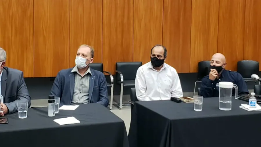 Robles, Winderholler y Waigel con sus abogados Robles, Winderholler y Waigel con sus abogados