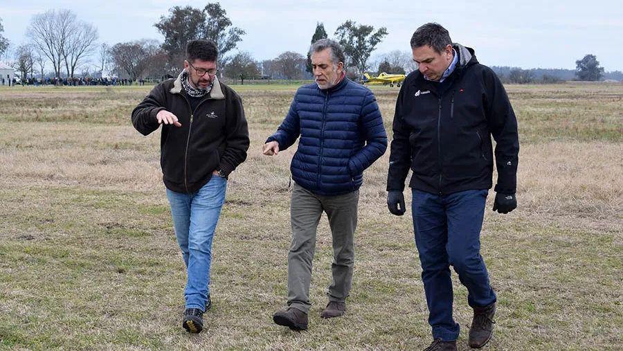 “El amparo está vigente, le guste o no a Rodríguez Signes” que “en vez de defender a los fumigados, defiende a los fumigadores”, reprocharon desde el colectivo Basta es Basta.
