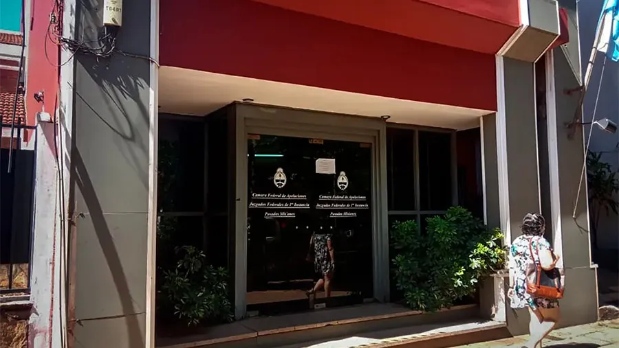 El edificio del Juzgado Federal de Posadas no tenía custodia física ni sistemas de videovigilancia.