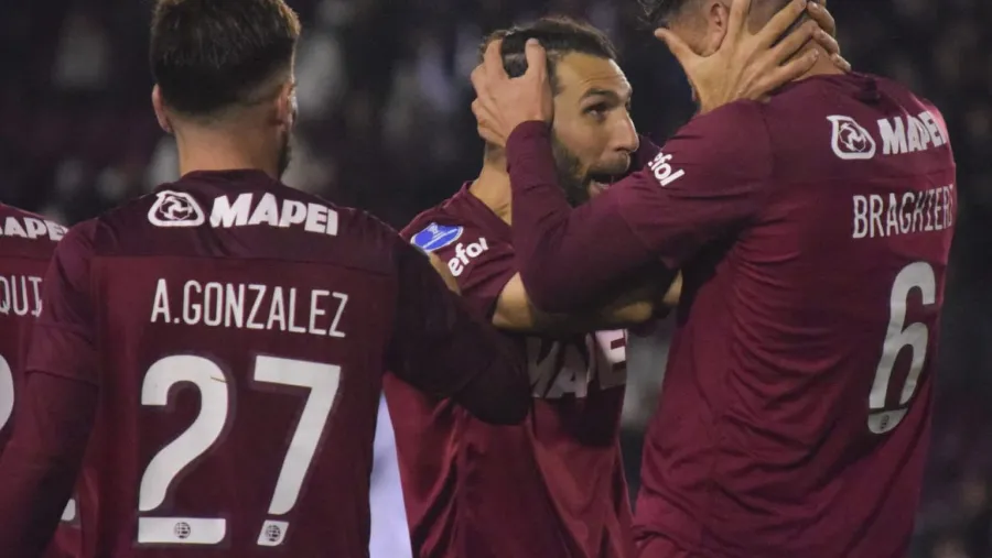 Sudamericana: Lanús logró el triunfo que necesitaba para instalarse en octavos de final Sudamericana: Lanús logró el triunfo que necesitaba para instalarse en octavos de final