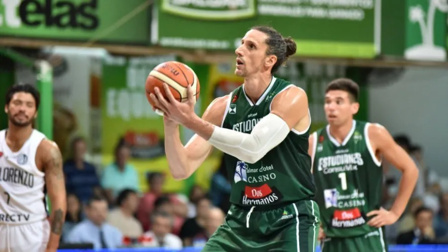 Tras su paso por Estudiantes de Concordia, Martín Leiva volvió a Ferro Carril Oeste