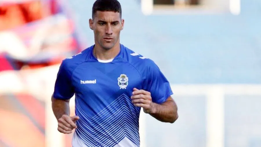 Facundo Sava quiere al entrerriano “Leo” Morales para reforzar a Cerro Porteño