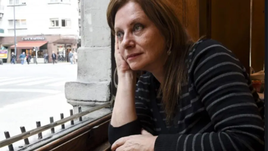 Miriam Lewin