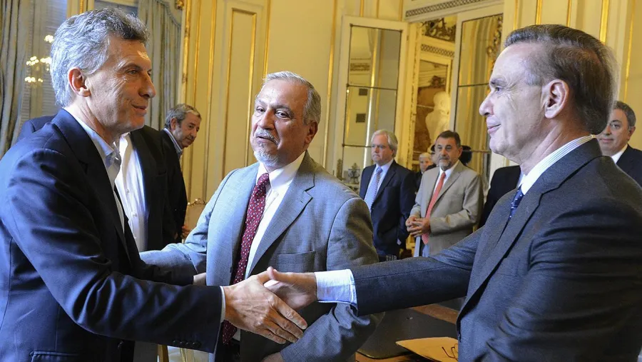Macri y Pichetto.