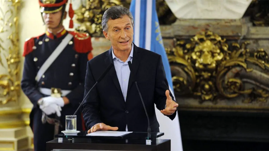 Fotografía de archivo de abril de 2016 de Mauricio Macri cuando explicó en conferencia de prensa su participación en la offshore Fleg Trading. Fotografía de archivo de abril de 2016 de Mauricio Macri cuando explicó en conferencia de prensa su participación en la offshore Fleg Trading.