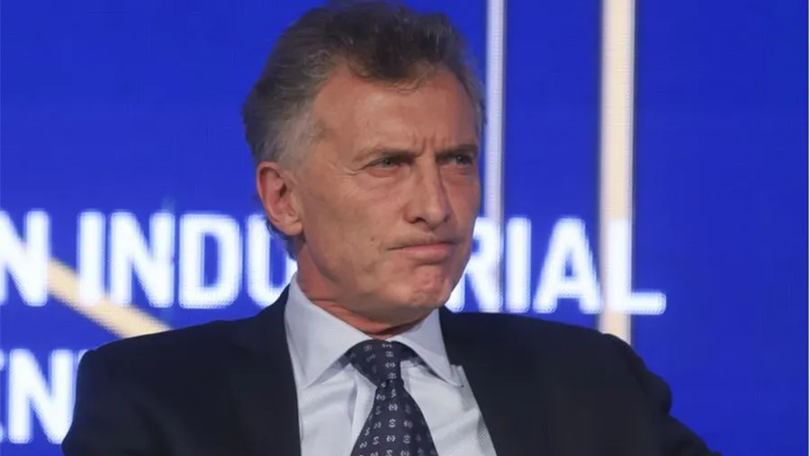 Mauricio Macri aprobó la iniciativa de un conjunto de dirigentes del PRO para elaborar un documento con propuestas económicas, el punto más cuestionado de su gestión. Mauricio Macri aprobó la iniciativa de un conjunto de dirigentes del PRO para elaborar un documento con propuestas económicas, el punto más cuestionado de su gestión.
