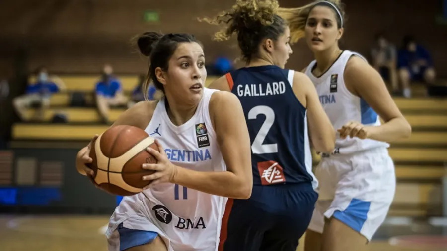 Mundial U19: la gualeguaychuense Marín aportó siete puntos en otra derrota argentina