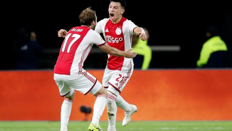 Lisandro Martínez El gualeyo Lisandro Martínez podría ser campeón sin terminar la temporada con Ajax